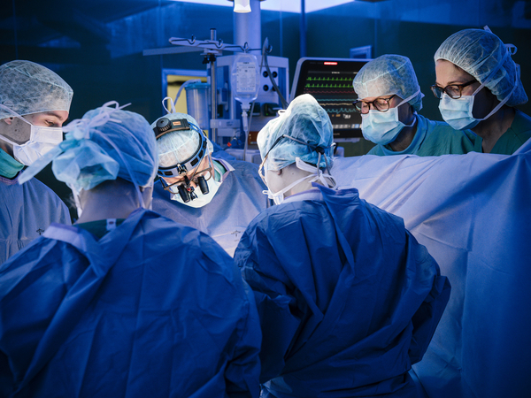 Medical treatment in the operating room at the Albertinen Hospital in Hamburg