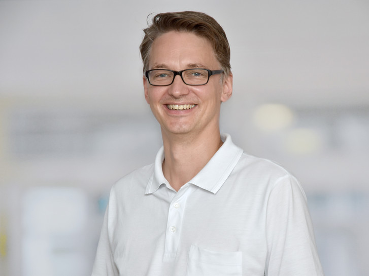 Portrait Prof. Dr. med. Karsten Sydow Chefarzt der Kardiologie - Albertinen International