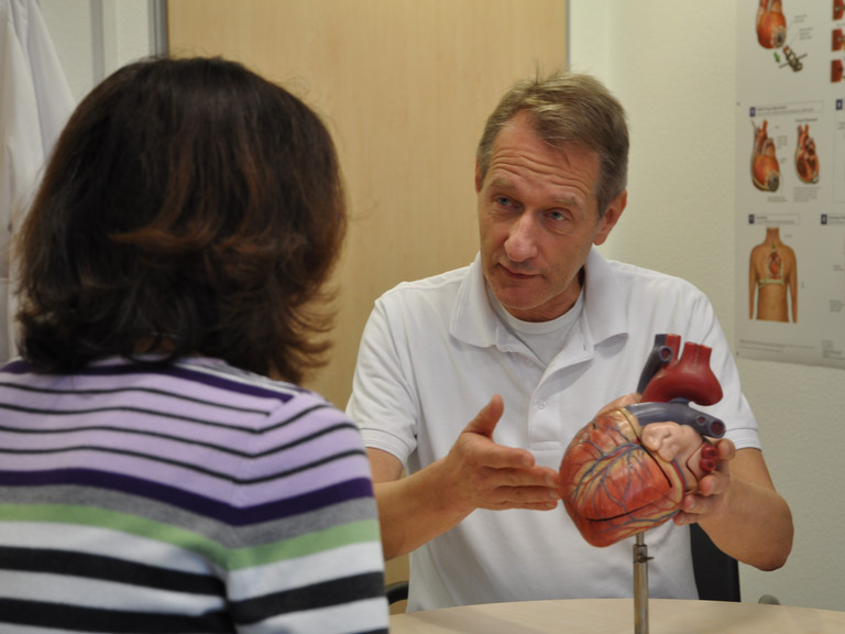 Patient consultation at the Albertinen Heart and Vascular Center at the Albertinen Hospital in Hamburg